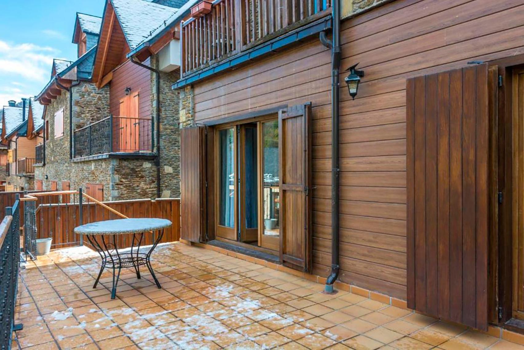 Apartamento A 15 Minutos De Baqueira Les Bordes ภายนอก รูปภาพ