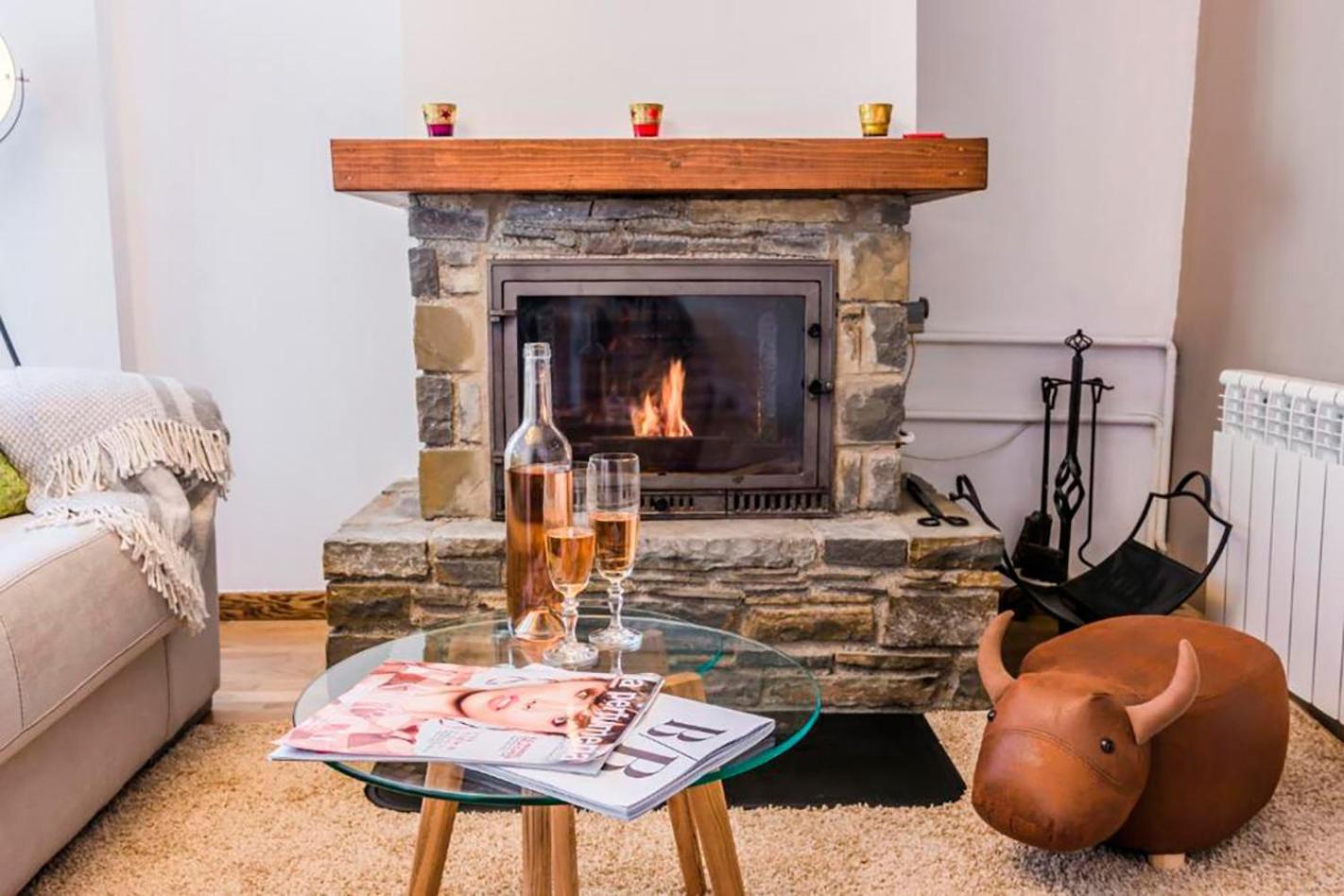 Apartamento A 15 Minutos De Baqueira Les Bordes ภายนอก รูปภาพ